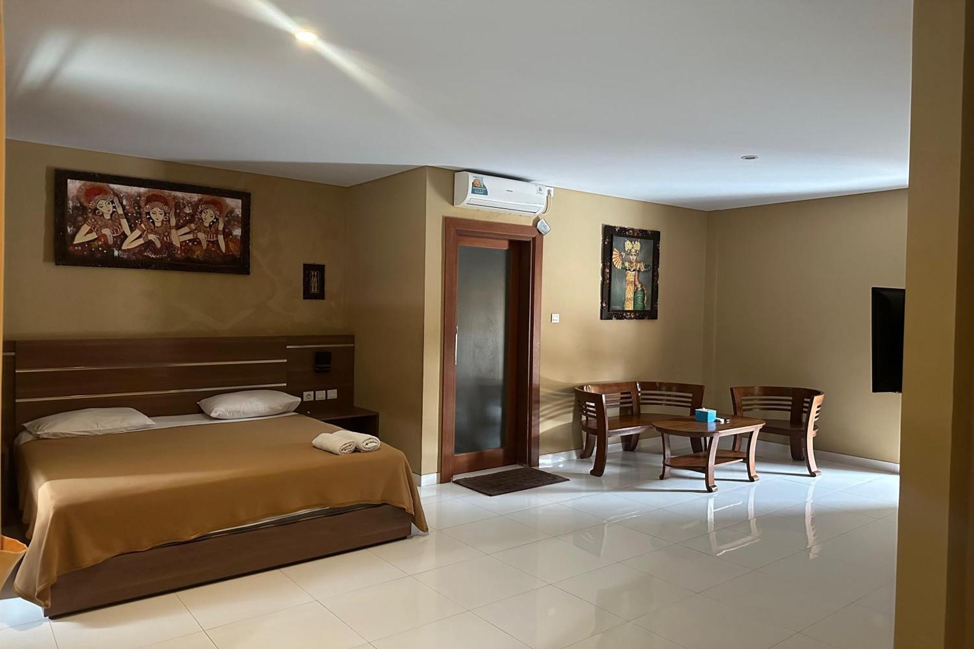 Gora Beach Inn Kuta  Exterior photo