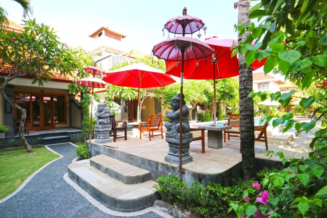 Gora Beach Inn Kuta  Exterior photo